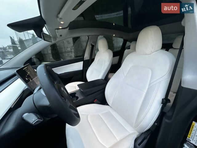 Черный Тесла Model Y, объемом двигателя 0 л и пробегом 85 тыс. км за 28000 $, фото 11 на Automoto.ua