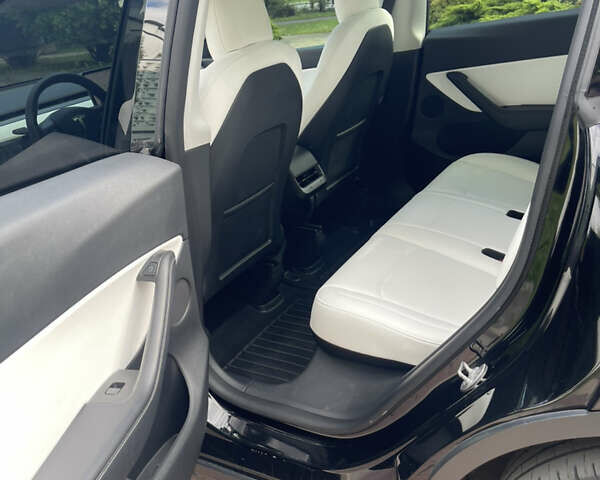 Черный Тесла Model Y, объемом двигателя 0 л и пробегом 89 тыс. км за 26999 $, фото 22 на Automoto.ua