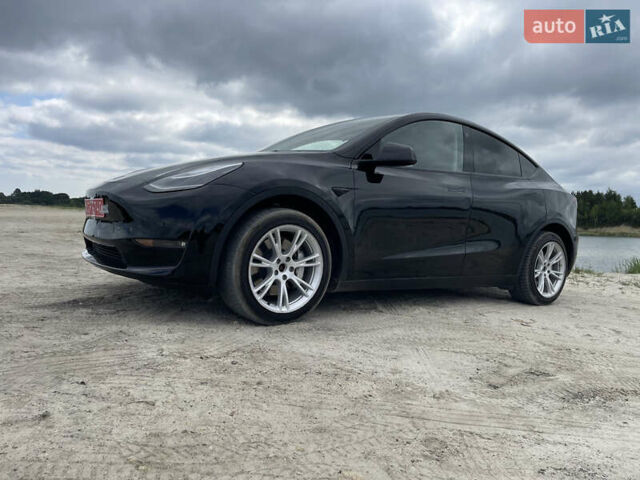 Черный Тесла Model Y, объемом двигателя 0 л и пробегом 83 тыс. км за 25500 $, фото 9 на Automoto.ua