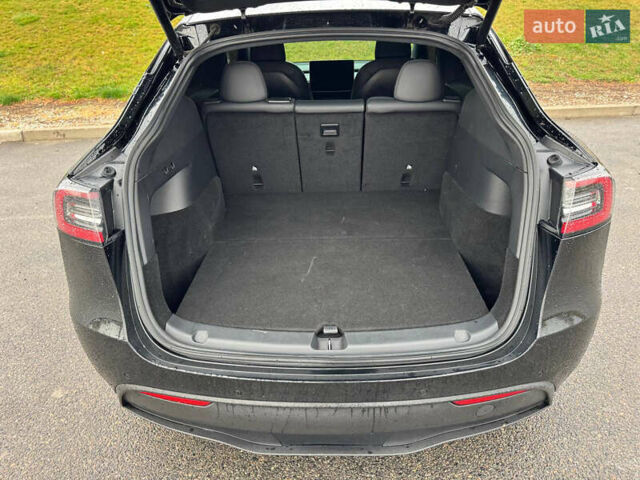 Чорний Тесла Model Y, об'ємом двигуна 0 л та пробігом 53 тис. км за 30500 $, фото 18 на Automoto.ua