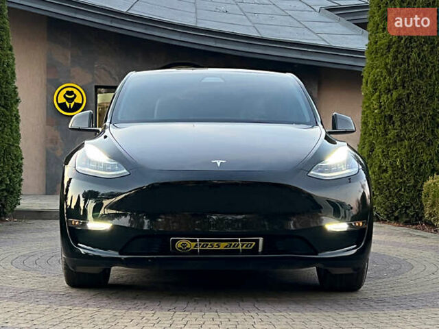 Черный Тесла Model Y, объемом двигателя 0 л и пробегом 121 тыс. км за 25750 $, фото 1 на Automoto.ua