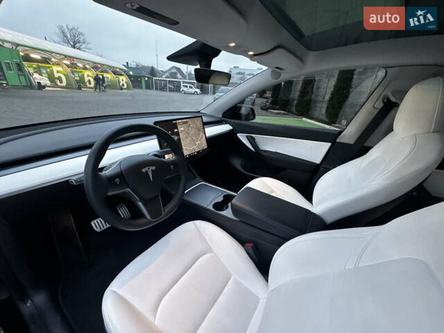 Черный Тесла Model Y, объемом двигателя 0 л и пробегом 85 тыс. км за 28000 $, фото 12 на Automoto.ua