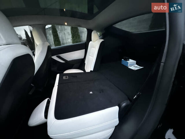 Черный Тесла Model Y, объемом двигателя 0 л и пробегом 85 тыс. км за 28000 $, фото 28 на Automoto.ua