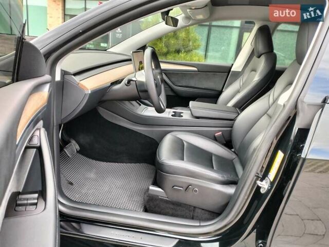 Черный Тесла Model Y, объемом двигателя 0 л и пробегом 23 тыс. км за 30500 $, фото 24 на Automoto.ua