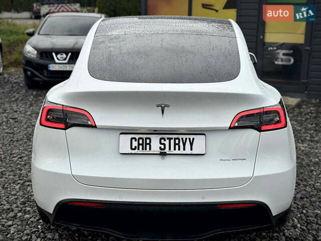Тесла Model Y 2022 у Стрые на Automoto.ua Чорний Тесла Model Y, об'ємом двигуна 0 л та пробігом 61 тис. км за 27400 $, фото 60 на Automoto.ua