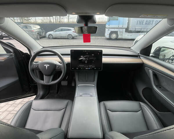Чорний Тесла Model Y, об'ємом двигуна 0 л та пробігом 41 тис. км за 34800 $, фото 16 на Automoto.ua