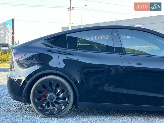 Черный Тесла Model Y, объемом двигателя 0 л и пробегом 73 тыс. км за 27890 $, фото 5 на Automoto.ua