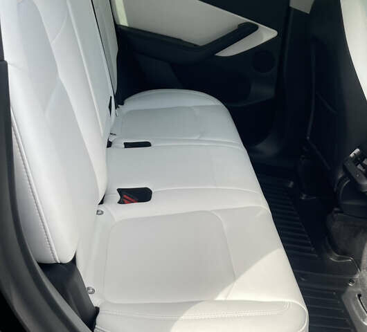 Черный Тесла Model Y, объемом двигателя 0 л и пробегом 89 тыс. км за 26999 $, фото 19 на Automoto.ua