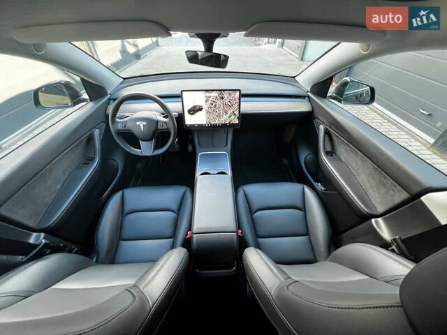 Черный Тесла Model Y, объемом двигателя 0 л и пробегом 6 тыс. км за 27900 $, фото 59 на Automoto.ua