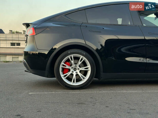 Чорний Тесла Model Y, об'ємом двигуна 0 л та пробігом 135 тис. км за 26499 $, фото 20 на Automoto.ua