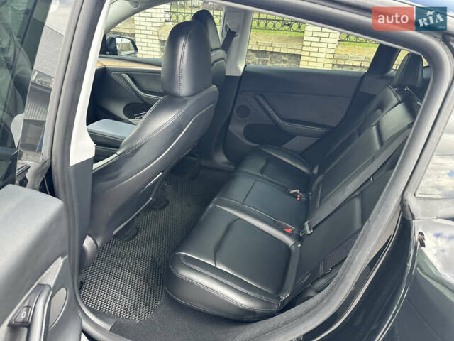 Черный Тесла Model Y, объемом двигателя 0 л и пробегом 36 тыс. км за 40800 $, фото 11 на Automoto.ua