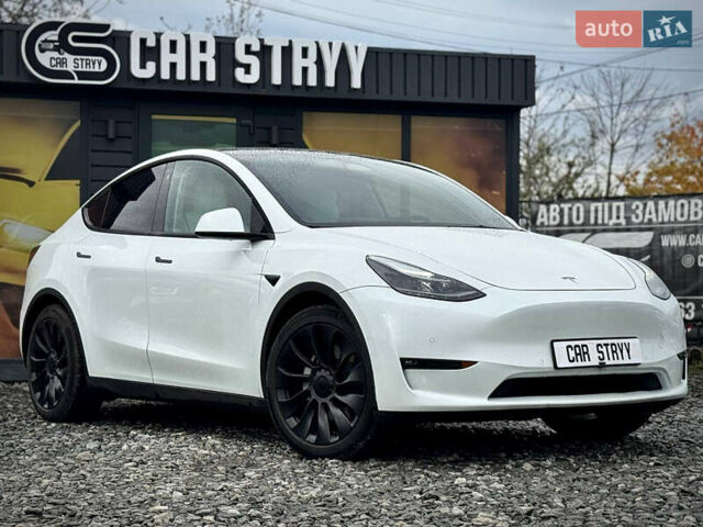 Тесла Model Y 2022 у Стрые на Automoto.ua Чорний Тесла Model Y, об'ємом двигуна 0 л та пробігом 61 тис. км за 27400 $, фото 10 на Automoto.ua