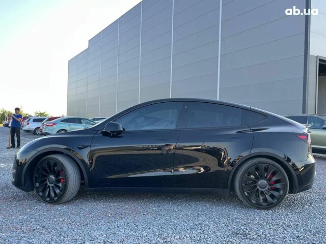 Черный Тесла Model Y, объемом двигателя 0 л и пробегом 73 тыс. км за 27890 $, фото 10 на Automoto.ua