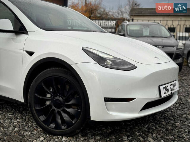Тесла Model Y 2022 у Стрые на Automoto.ua Чорний Тесла Model Y, об'ємом двигуна 0 л та пробігом 61 тис. км за 27400 $, фото 14 на Automoto.ua