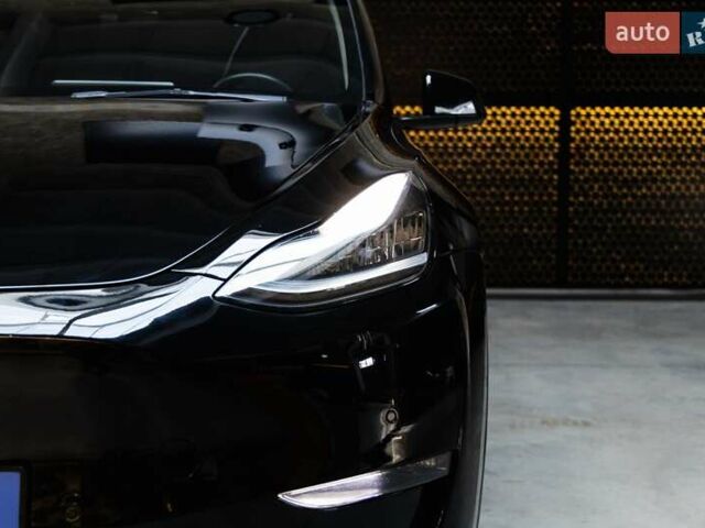 Черный Тесла Model Y, объемом двигателя 0 л и пробегом 155 тыс. км за 23000 $, фото 3 на Automoto.ua