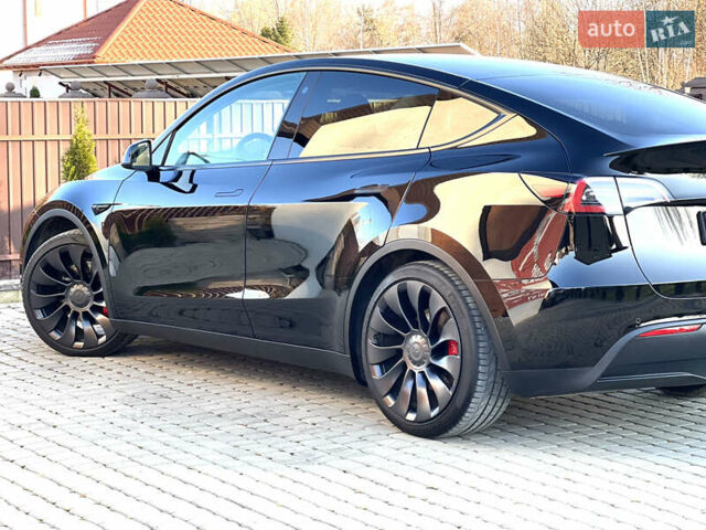 Черный Тесла Model Y, объемом двигателя 0 л и пробегом 100 тыс. км за 28900 $, фото 16 на Automoto.ua