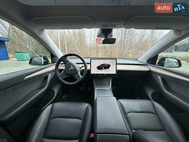 Черный Тесла Model Y, объемом двигателя 0 л и пробегом 24 тыс. км за 27999 $, фото 16 на Automoto.ua
