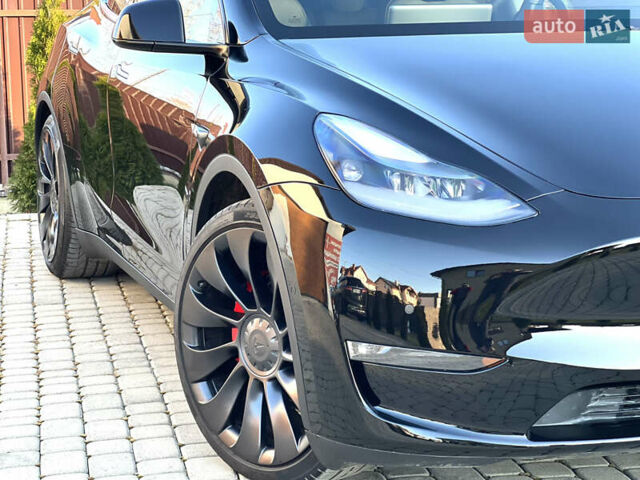 Черный Тесла Model Y, объемом двигателя 0 л и пробегом 100 тыс. км за 28900 $, фото 13 на Automoto.ua