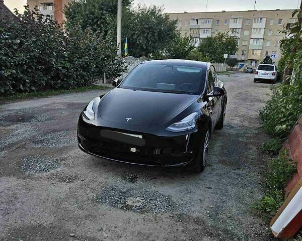 Черный Тесла Model Y, объемом двигателя 0 л и пробегом 54 тыс. км за 26300 $, фото 3 на Automoto.ua