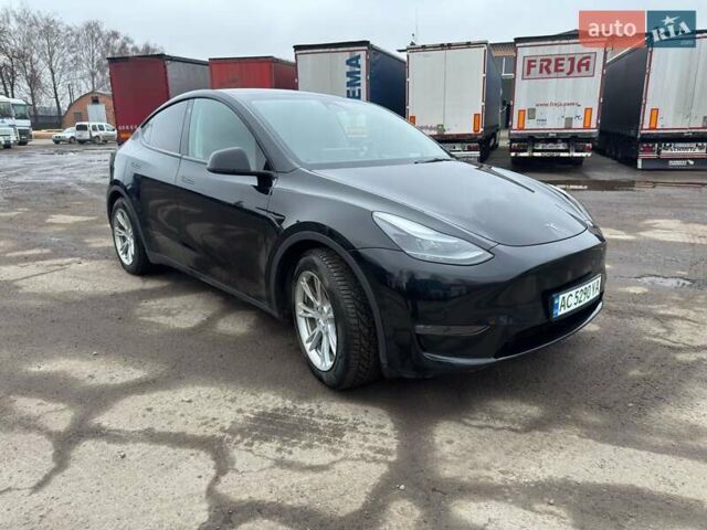 Черный Тесла Model Y, объемом двигателя 0 л и пробегом 60 тыс. км за 24500 $, фото 1 на Automoto.ua