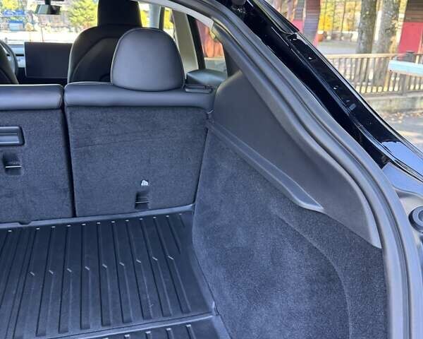 Чорний Тесла Model Y, об'ємом двигуна 0 л та пробігом 50 тис. км за 39500 $, фото 47 на Automoto.ua