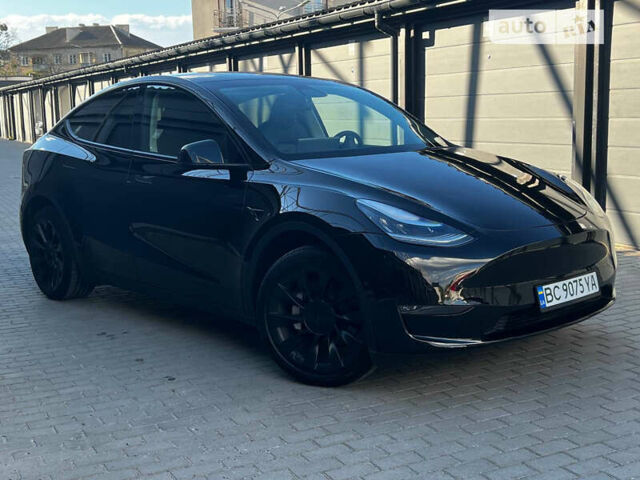 Черный Тесла Model Y, объемом двигателя 0 л и пробегом 6 тыс. км за 27900 $, фото 33 на Automoto.ua