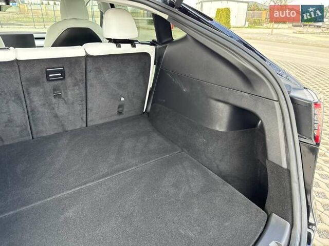 Тесла Model Y 2022 в Луцке на Automoto.ua Черный Тесла Model Y, объемом двигателя 0 л и пробегом 222 тыс. км за 19999 $, фото 65 на Automoto.ua