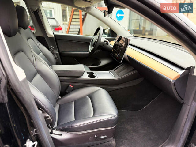 Чорний Тесла Model Y, об'ємом двигуна 0 л та пробігом 48 тис. км за 28800 $, фото 17 на Automoto.ua