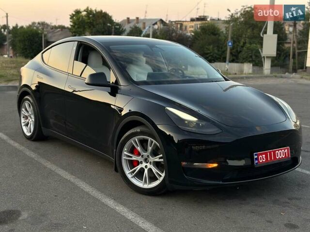 Черный Тесла Model Y, объемом двигателя 0 л и пробегом 135 тыс. км за 26899 $, фото 1 на Automoto.ua