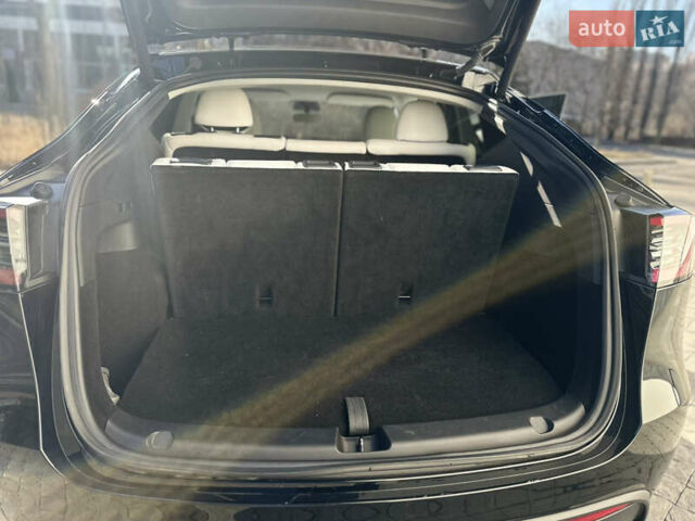 Черный Тесла Model Y, объемом двигателя 0 л и пробегом 24 тыс. км за 31000 $, фото 25 на Automoto.ua