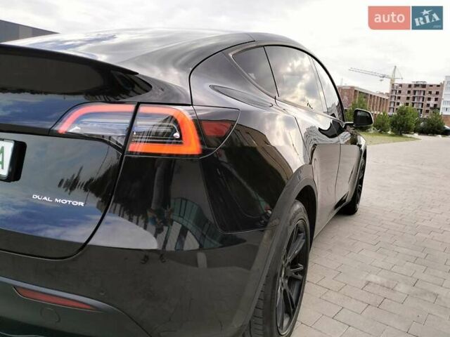 Черный Тесла Model Y, объемом двигателя 0 л и пробегом 23 тыс. км за 30500 $, фото 9 на Automoto.ua