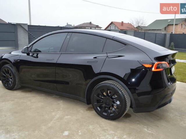Чорний Тесла Model Y, об'ємом двигуна 0 л та пробігом 32 тис. км за 25900 $, фото 19 на Automoto.ua