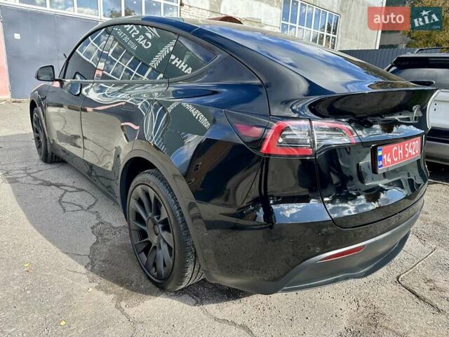 Черный Тесла Model Y, объемом двигателя 0 л и пробегом 49 тыс. км за 27555 $, фото 7 на Automoto.ua