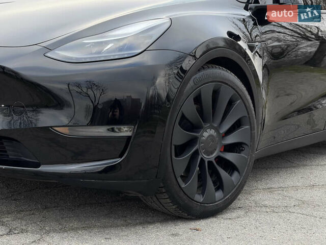 Чорний Тесла Model Y, об'ємом двигуна 0 л та пробігом 88 тис. км за 29999 $, фото 8 на Automoto.ua