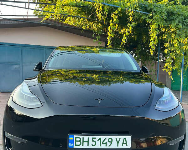 Черный Тесла Model Y, объемом двигателя 0 л и пробегом 44 тыс. км за 32500 $, фото 3 на Automoto.ua