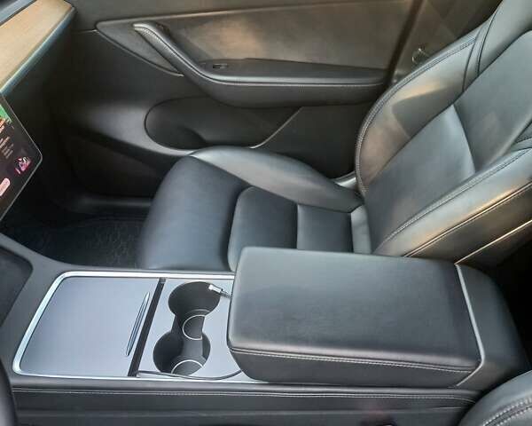 Чорний Тесла Model Y, об'ємом двигуна 0 л та пробігом 74 тис. км за 24500 $, фото 30 на Automoto.ua