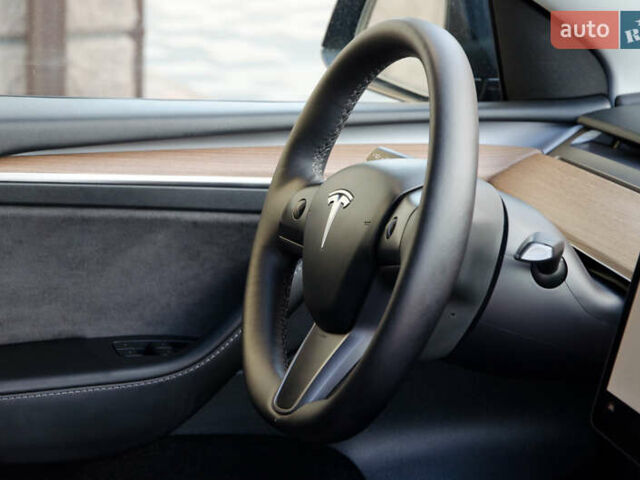Чорний Тесла Model Y, об'ємом двигуна 0 л та пробігом 130 тис. км за 25500 $, фото 31 на Automoto.ua