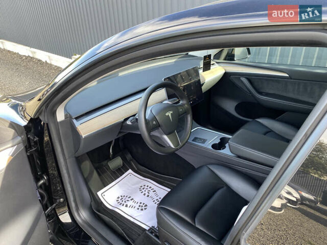 Тесла Model Y 2022 у Луцьку на Automoto.ua Чорний Тесла Model Y, об'ємом двигуна 0 л та пробігом 224 тис. км за 27500 $, фото 84 на Automoto.ua