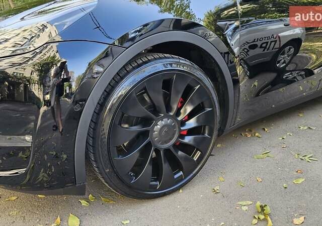 Чорний Тесла Model Y, об'ємом двигуна 0 л та пробігом 37 тис. км за 37000 $, фото 4 на Automoto.ua