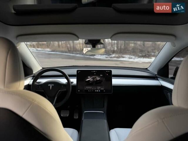 Черный Тесла Model Y, объемом двигателя 0 л и пробегом 44 тыс. км за 34200 $, фото 11 на Automoto.ua
