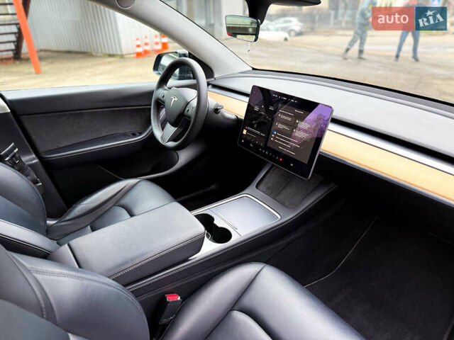 Чорний Тесла Model Y, об'ємом двигуна 0 л та пробігом 48 тис. км за 28800 $, фото 13 на Automoto.ua