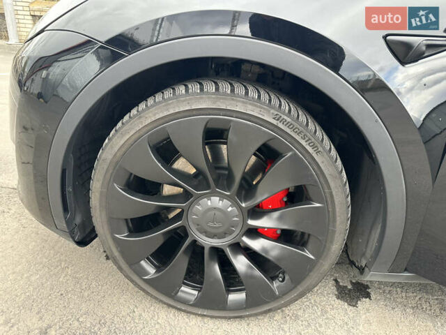 Черный Тесла Model Y, объемом двигателя 0 л и пробегом 36 тыс. км за 40800 $, фото 16 на Automoto.ua