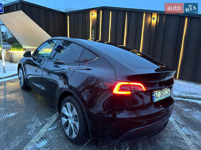 Черный Тесла Model Y, объемом двигателя 0 л и пробегом 33 тыс. км за 26900 $, фото 12 на Automoto.ua