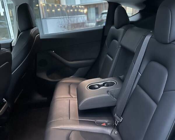 Чорний Тесла Model Y, об'ємом двигуна 0 л та пробігом 27 тис. км за 29000 $, фото 20 на Automoto.ua