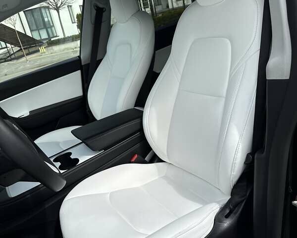 Черный Тесла Model Y, объемом двигателя 0 л и пробегом 222 тыс. км за 20900 $, фото 39 на Automoto.ua