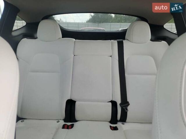 Чорний Тесла Model Y, об'ємом двигуна 0 л та пробігом 136 тис. км за 10200 $, фото 9 на Automoto.ua