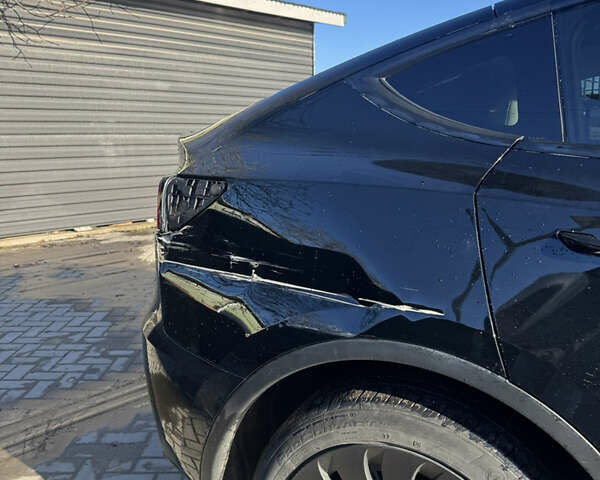 Черный Тесла Model Y, объемом двигателя 0 л и пробегом 51 тыс. км за 23200 $, фото 6 на Automoto.ua