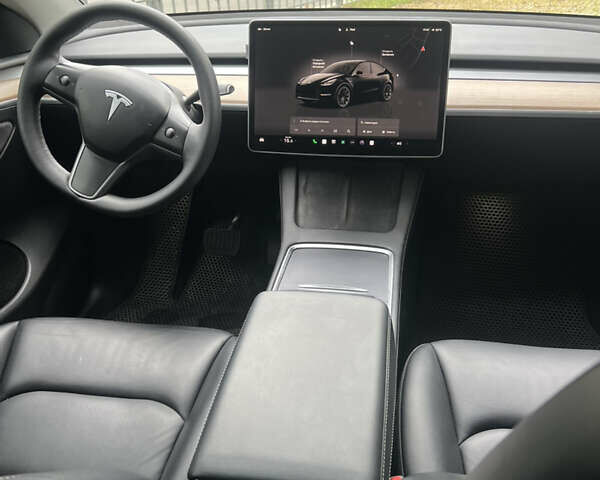 Черный Тесла Model Y, объемом двигателя 0 л и пробегом 146 тыс. км за 24500 $, фото 6 на Automoto.ua