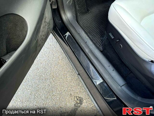 Черный Тесла Model Y, объемом двигателя 0 л и пробегом 24 тыс. км за 24500 $, фото 9 на Automoto.ua