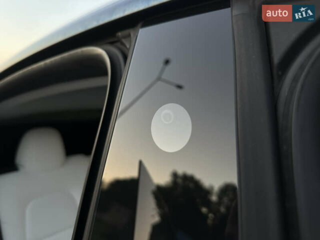 Чорний Тесла Model Y, об'ємом двигуна 0 л та пробігом 135 тис. км за 26499 $, фото 55 на Automoto.ua